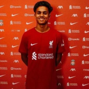 开云官网-利物浦新援卡瓦略：父亲安哥拉人 4岁时险被卡车轧