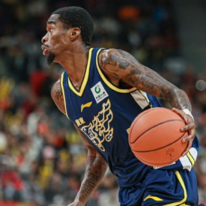 开云-广东宏远拒绝输球！杜锋全力出击，五大主力缺席，央视直播