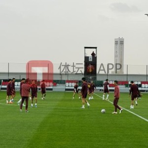 新国足迪拜集训有新气象！U23国足小弟刺激老大哥