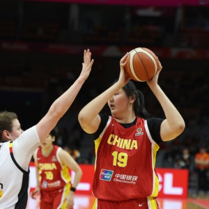 开云体育-首败！中国女篮最多落后24分惨负比利时 张子宇20+11被轰17-0