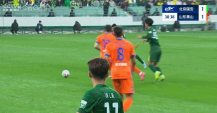 1745068464115017659.gif IMG_8818.gif